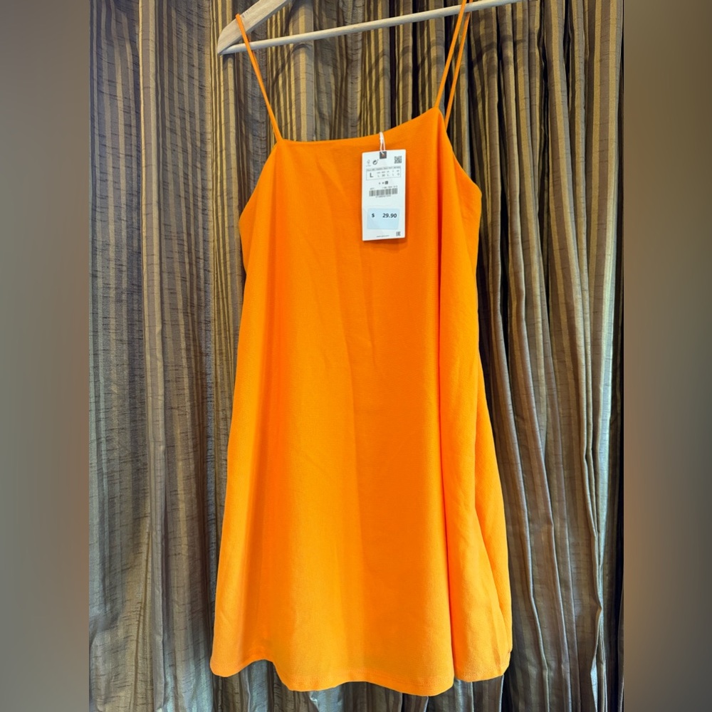 Orange flowy dress from Zara!